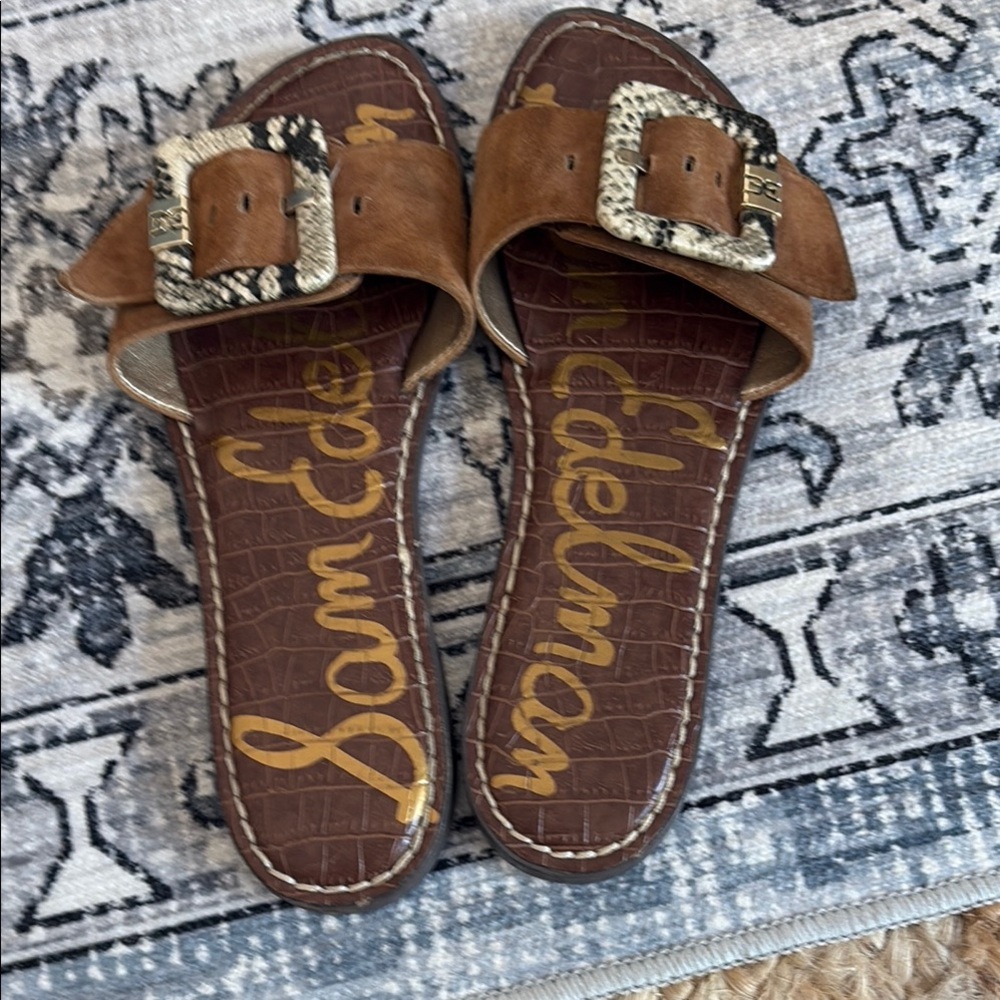 Sam Edelman Tan and Black Buckle Sandals